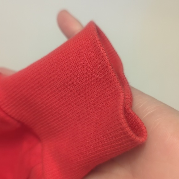 Gymshark cropped hoodie - Picture 3 of 3